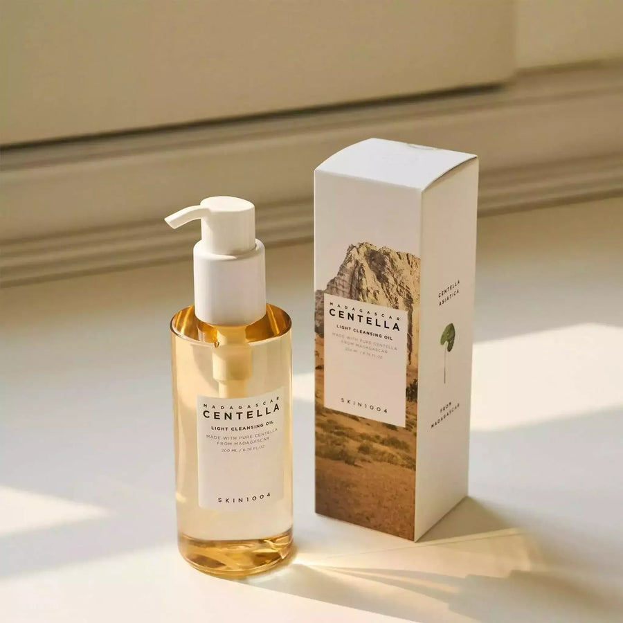 Madagascar Centella Light Cleansing Oil - SKIN1004