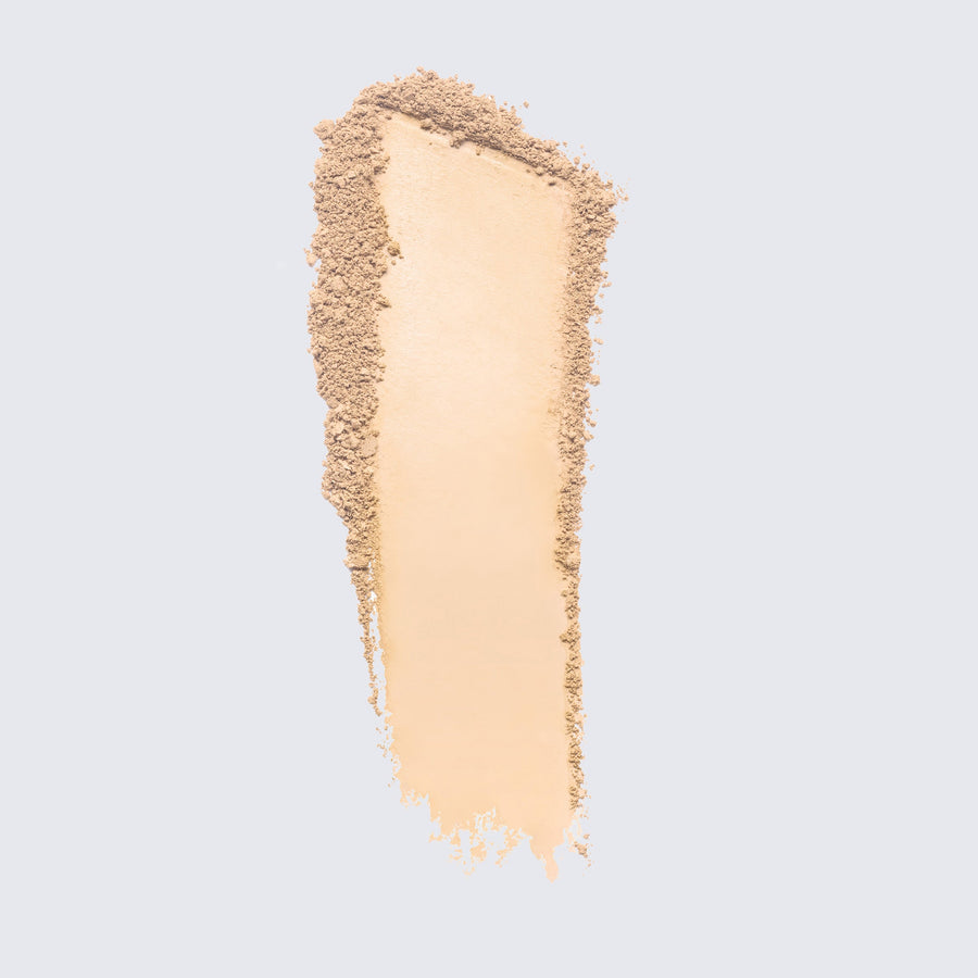 Double Wear Fond de Teint Poudre Mat Longue Tenue SPF 10